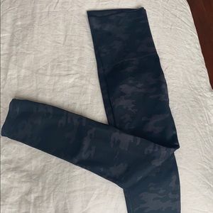 SPANX Look At Me Now Seamless Leggings